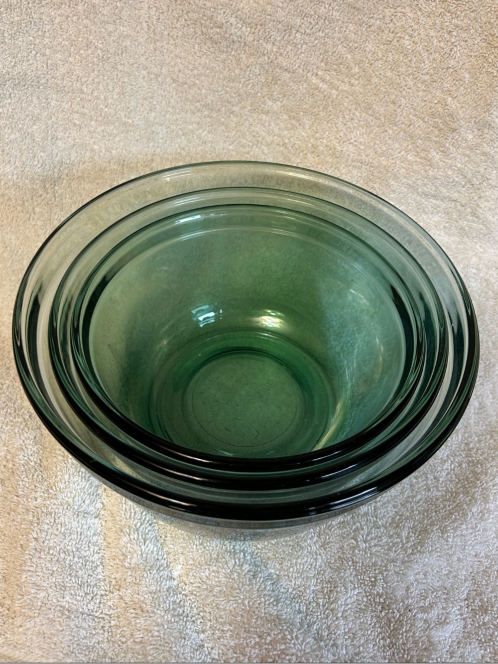 Anchor Hocking Vintage Green Glass Mixing Bowl Set